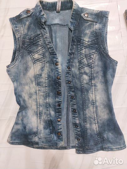 Жилеты на девочку или женский