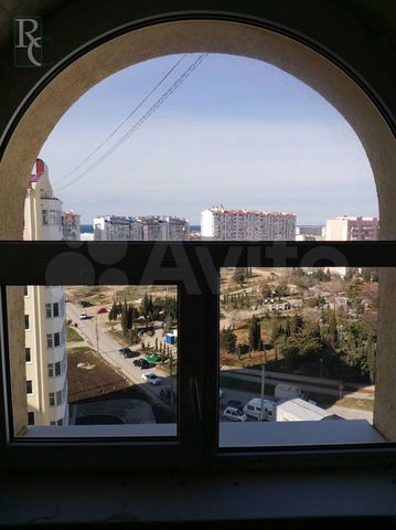 4-к. квартира, 134 м², 8/9 эт.