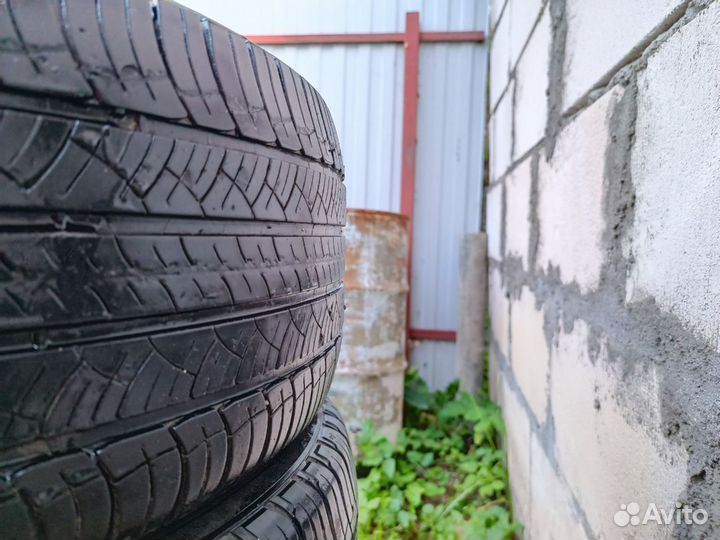 Michelin Latitude Tour HP 235/55 R17 99V