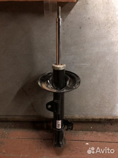 Амортизатор, Lexus RX