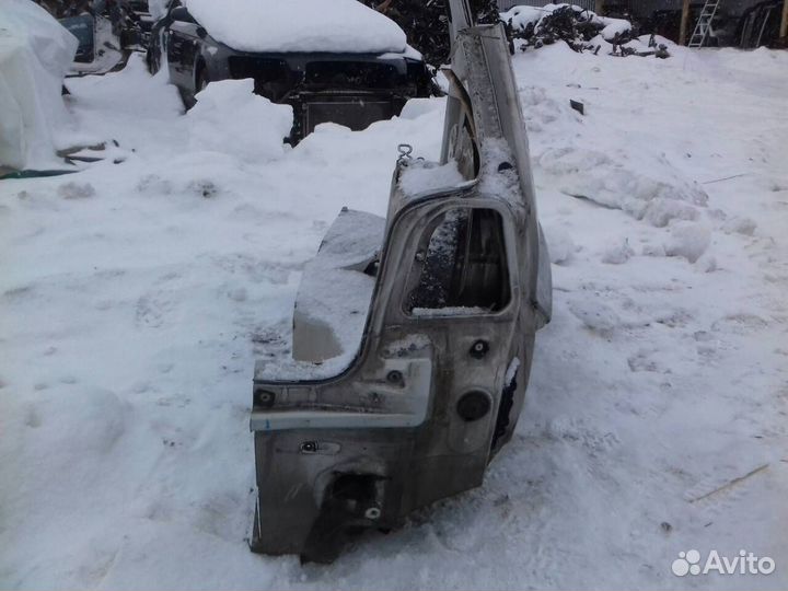 Крыло заднее правое четверть vw golf 4 купе гольф