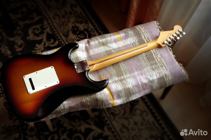 Электрогитара Fender Stratocaster Standart HSS