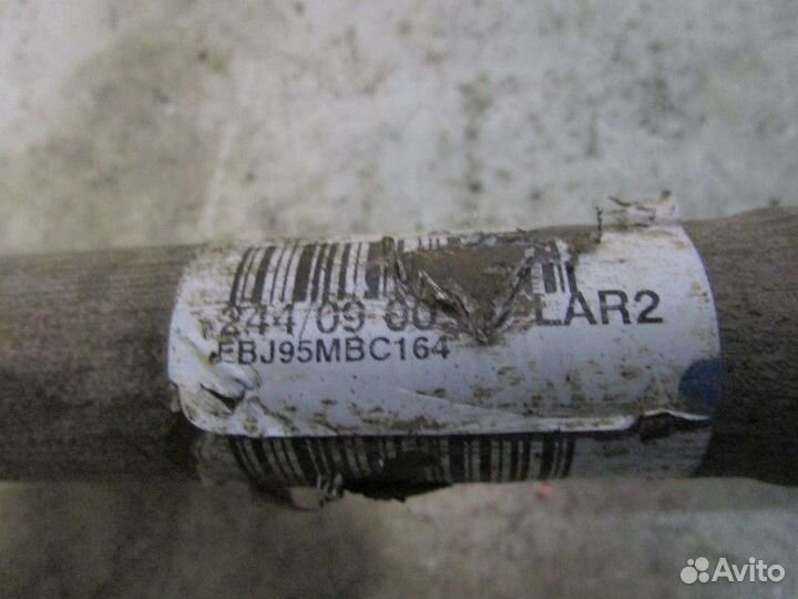 Полуось передняя левая Renault Megane III 2009-201