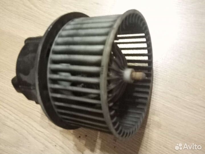 Мотор печки Volvo XC70