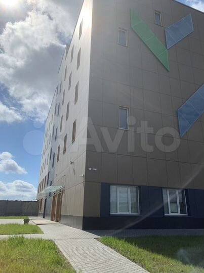 Машиноместо, 16 м²