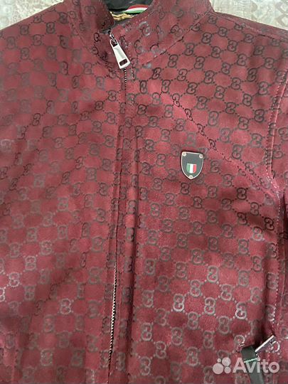 Продам кожаную мужскую куртку