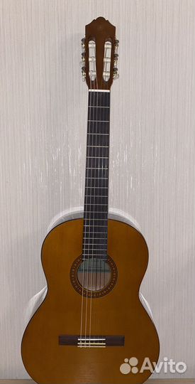 Новая гитара Yamaha CS-40