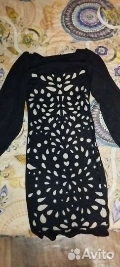 Платье в обтяг