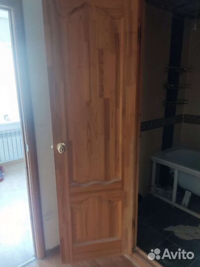 Двери межкомнатные деревянные б/у