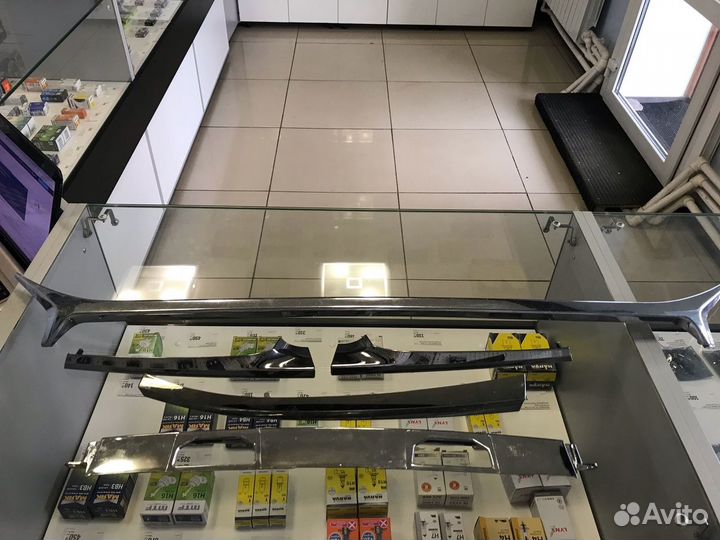 Комплект хрома решетки бампера, решетки радиатора