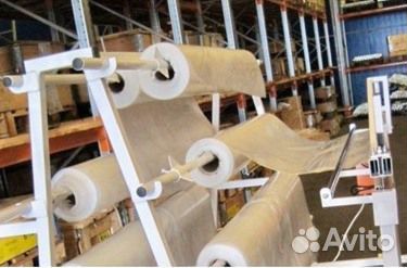 Пакетоделательная машина со стойкой на 8 рулонов