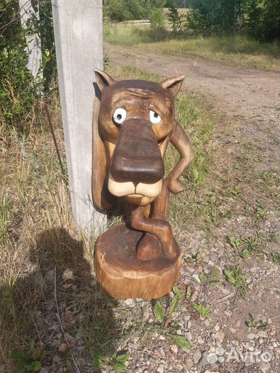 Деревянная скульптура