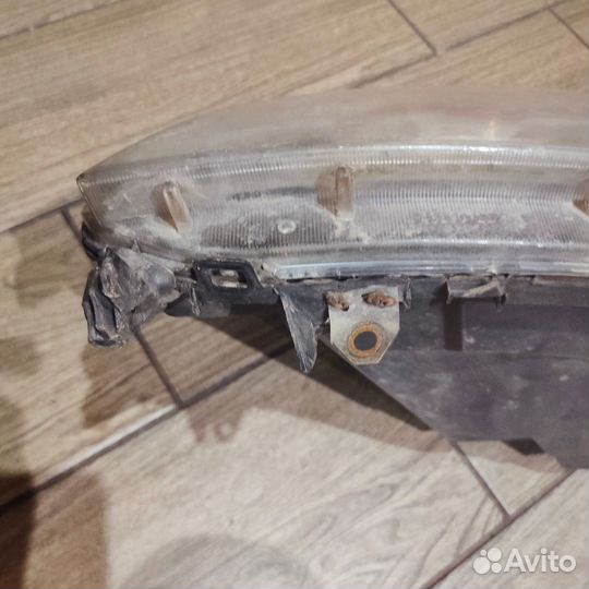Фара левая, капот Ducato 250