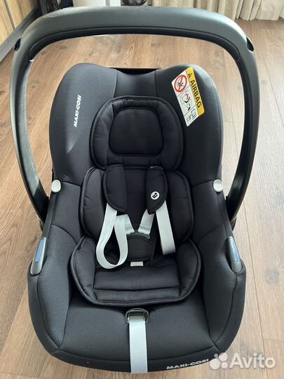 Автолюлька Maxi-Cosi CabrioFix i-size Black