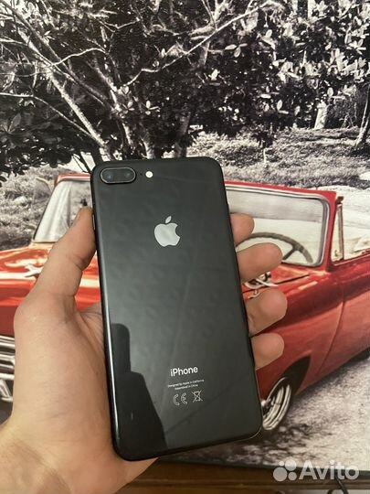 iPhone 8 Plus, 64 ГБ