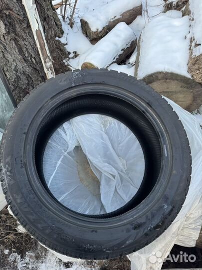 Bridgestone Blizzak VRX 235/50 R18 101T