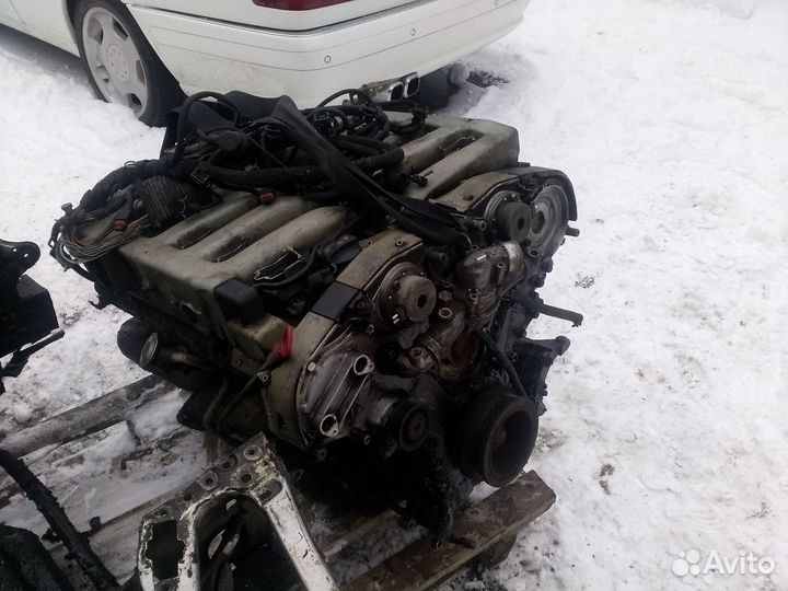 Двигатель М 120 от 140 Мерседеса