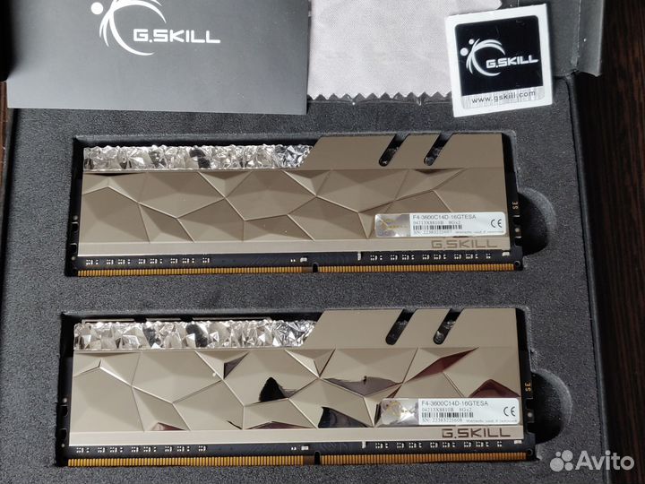 G-Skill Trident Z Royal RGB 16 GB DDR4 3600 CL14