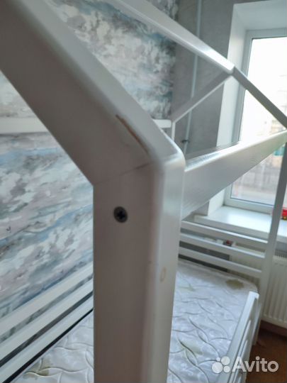 Детская кровать домик бу с матрасом