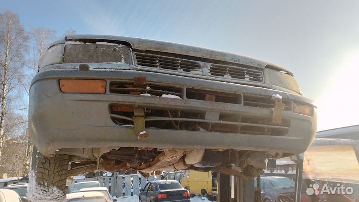 Бампер передний Mitsubishi Space Wagon 2 дорест