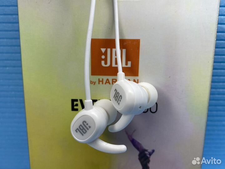 Беспроводные наушники JBL Everest 100