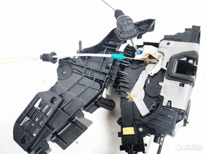 Замок двери задней правой Mercedes-Benz S-Класс