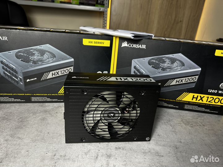 Блок питания Corsair HX1200 80 Plus Platinum полны
