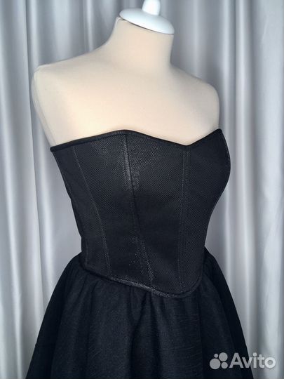 Корсаж до талии