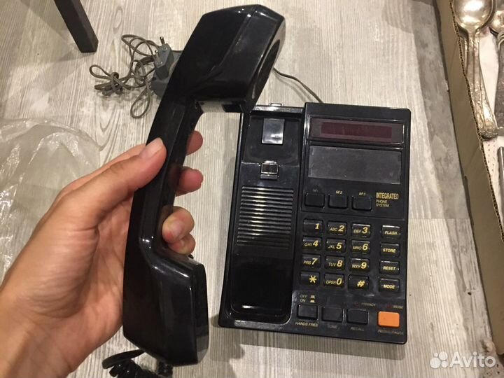 Телефон стационарный