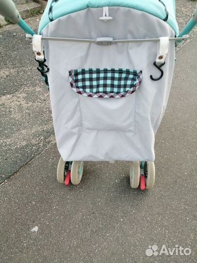 Коляска-трость 