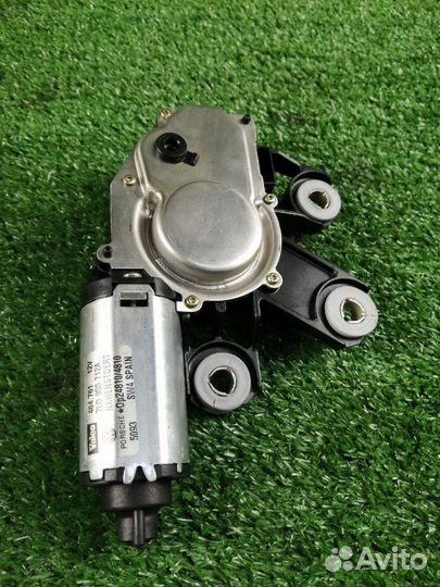 Моторчик стеклоочистителя Volkswagen Touareg 7L