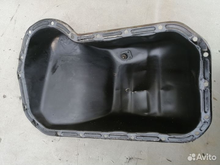 Поддон масляный двигателя для Audi 80/90 (B3) 1986