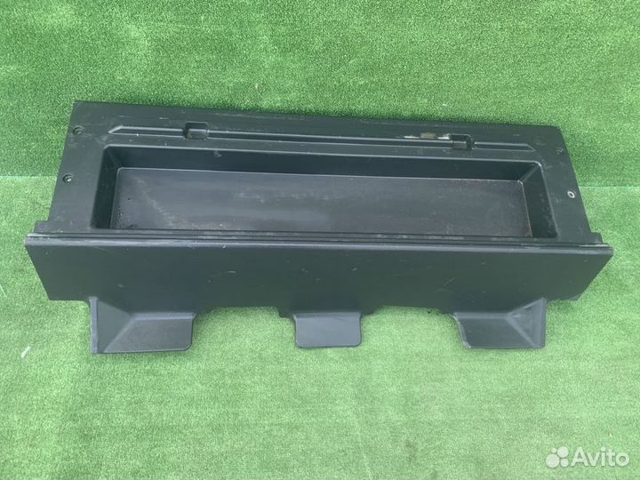 Ящик для инструментов Toyota RAV4 III (2005—2010)