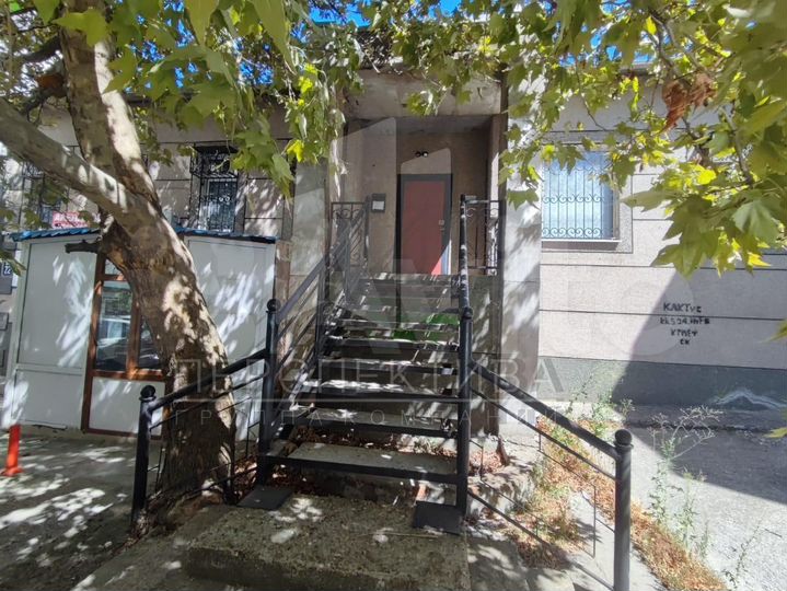 Помещение 90 м2 на Г-Десантников