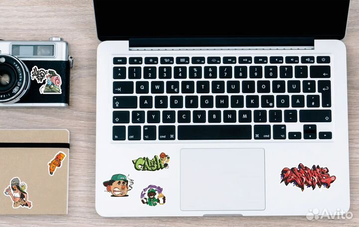 Наклейки на телефон граффити