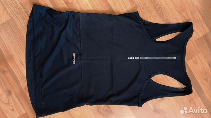 Топ женский спортивный