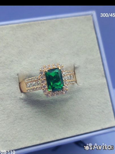 Серебряное кольцо женское