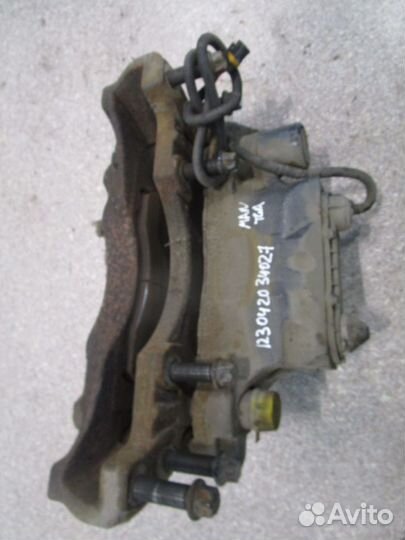 Суппорт тормозной передний правый MAN 81508046510