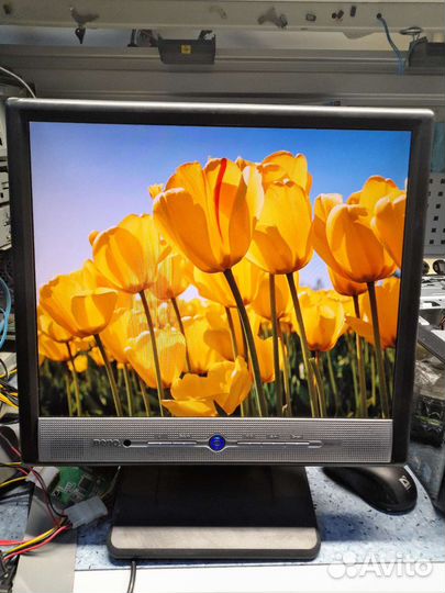 Монитор Benq Q7C3 17 дюймов