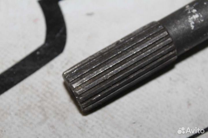 Карданчик рулевой toyota ipsum ACM21W ACM26W нижня