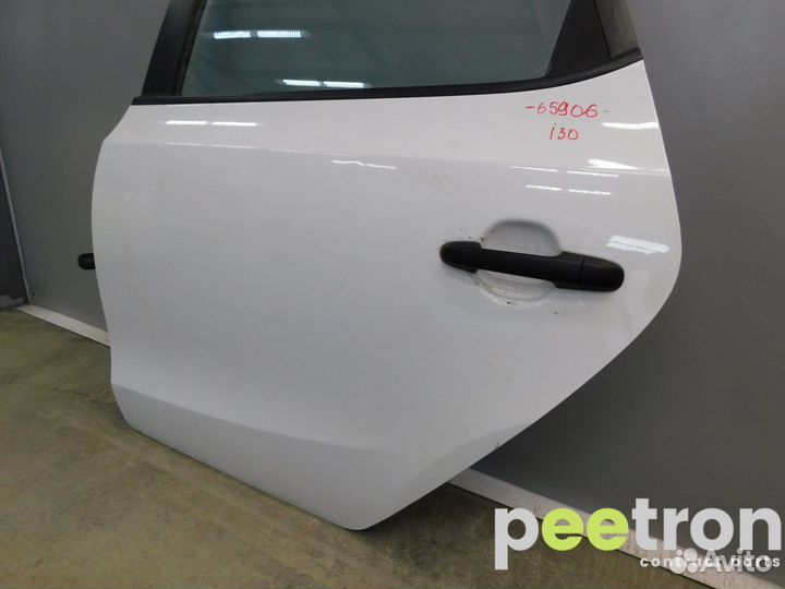 Б/У Б/У Дверь задняя левая б/у 770032R010