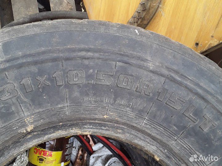 Goodyear Wrangler AT 275/85 R16