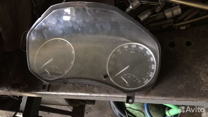 Панель приборов Skoda Octavia (A5 1Z) 2004-2013