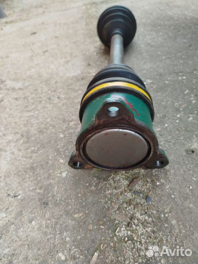 Привод передний левый Suzuki Grand Vitara 1