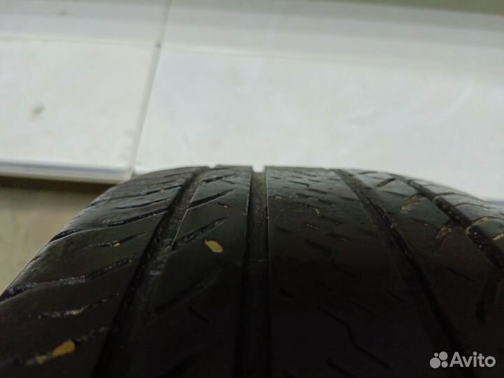 Bridgestone Ecopia EP850 215/65 R16 98