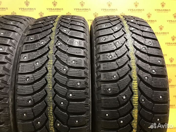 Bridgestone Blizzak Spike-01 195/60 R15 88T