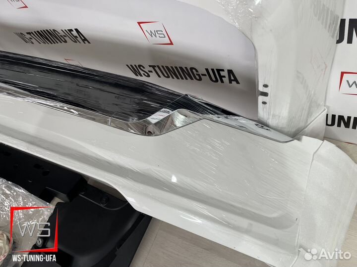 Обвес Toyota Land Cruiser 200 lounge Z944