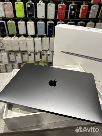 Apple MacBook Air M1 8/256 Space Grey Новый