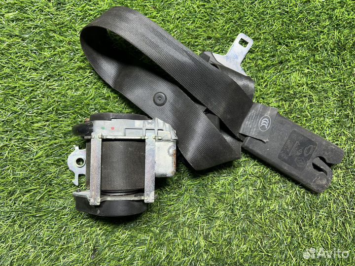 Ремень безопасности Renault Fluence