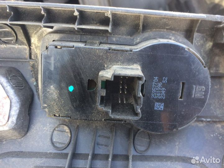 Переключатель света фар Chevrolet Cruze